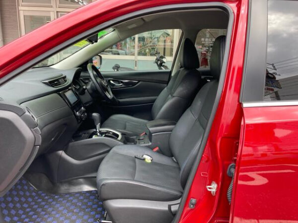 NISSAN X-TRAIL 2018 - Image 8