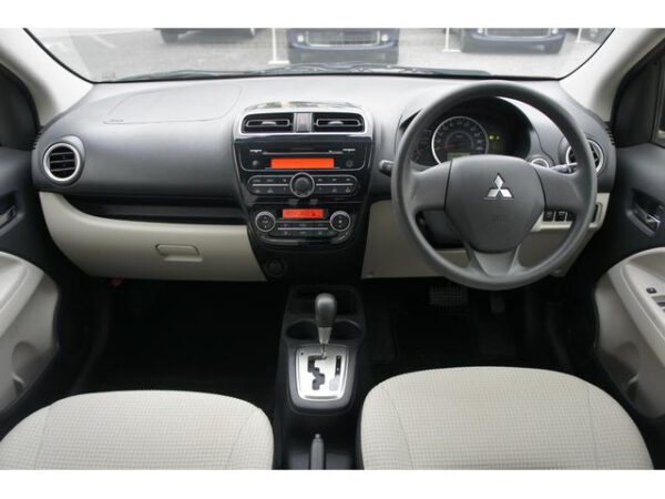 MITSUBISHI MIRAGE - Image 8