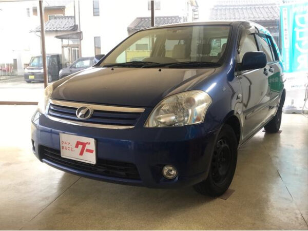 TOYOTA RAUM 2008 - Image 2