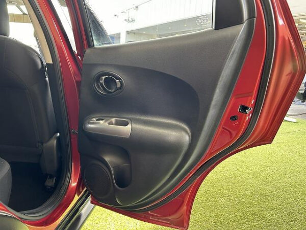 NISSAN JUKE 2011 - Image 13