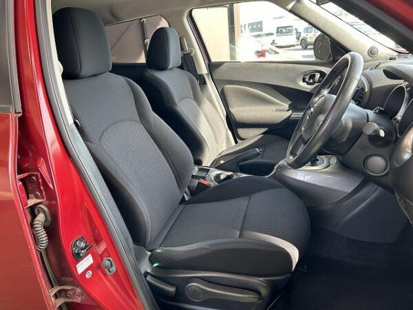 NISSAN JUKE 2011 - Image 15