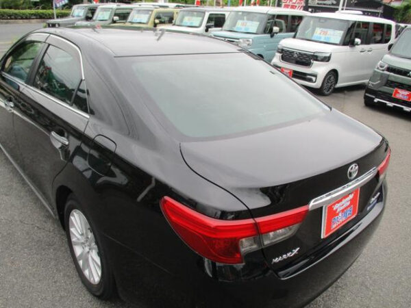 TOYOTA MARK X 2016 - Image 11