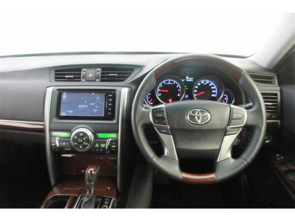 TOYOTA MARK X 2015 - Image 13
