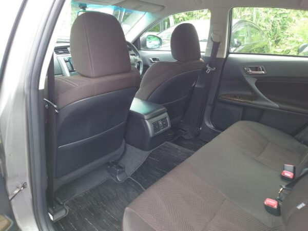 TOYOTA MARK X 2015 - Image 15
