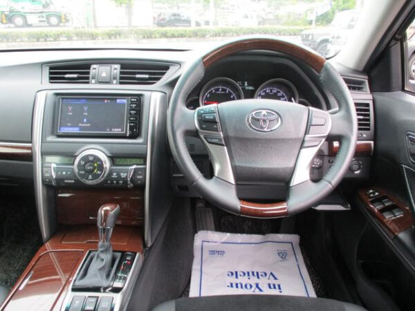 TOYOTA MARK X 2016 - Image 15