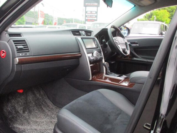 TOYOTA MARK X 2016 - Image 16