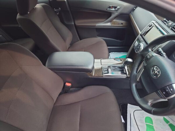 TOYOTA MARK X 2015 - Image 19