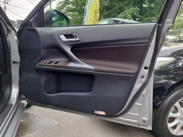 TOYOTA MARK X 2015 - Image 20