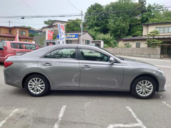 TOYOTA MARK X 2015 - Image 4