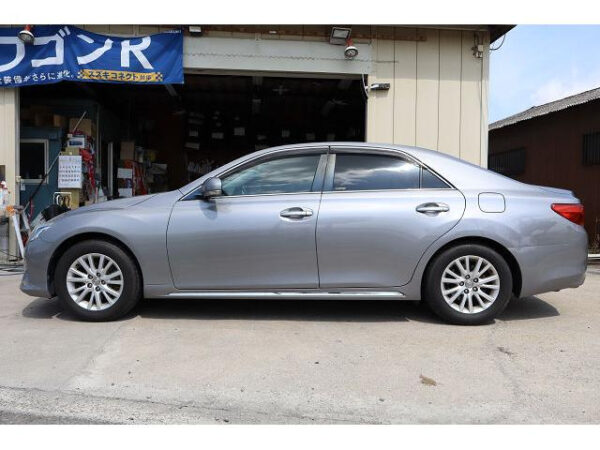 TOYOTA MARK X 2016 - Image 9