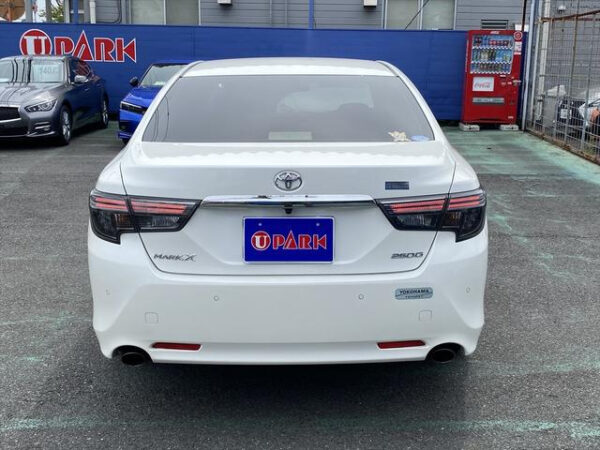 TOYOTA MARK X 2017 - Image 14