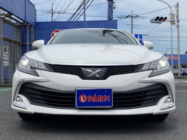 TOYOTA MARK X 2017 - Image 16