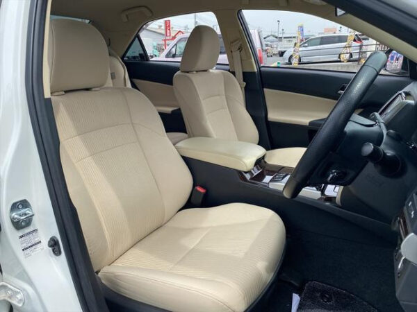 TOYOTA MARK X 2017 - Image 3