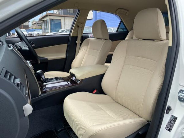 TOYOTA MARK X 2017 - Image 6
